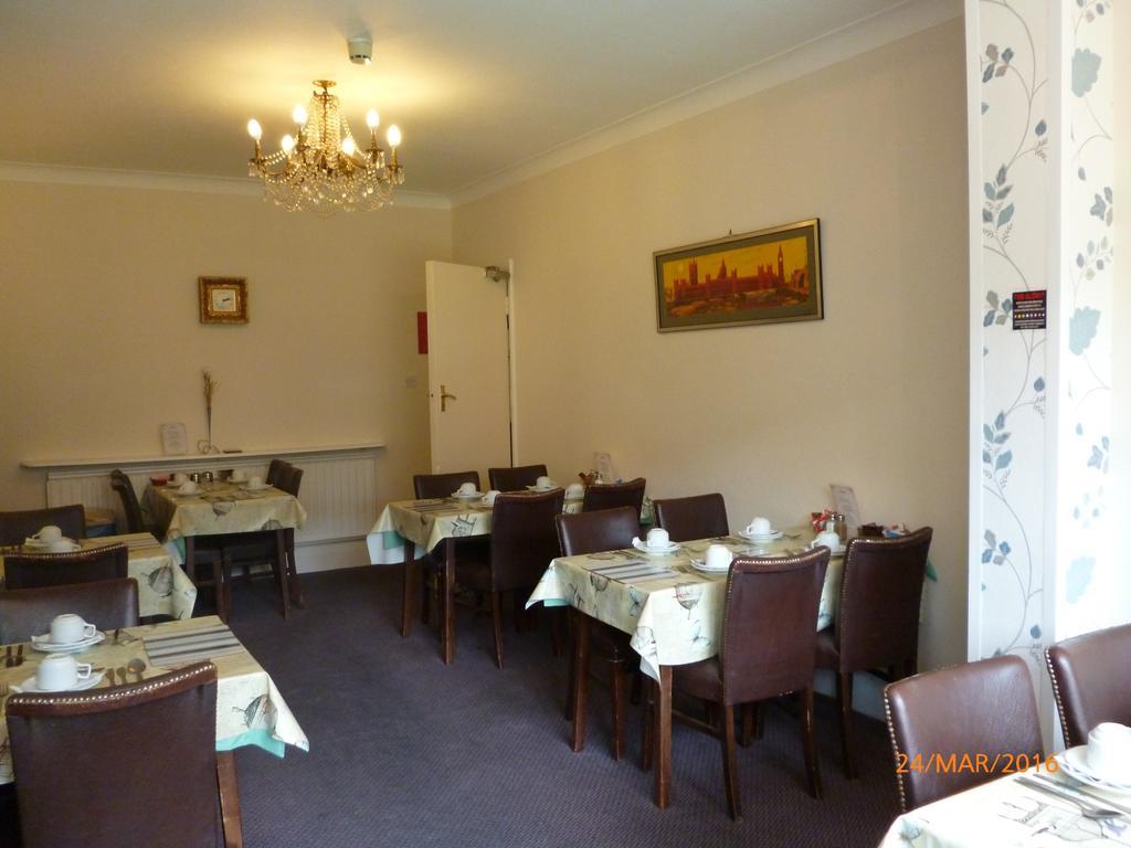 Grange Lodge Hotel - B&B London Exteriör bild